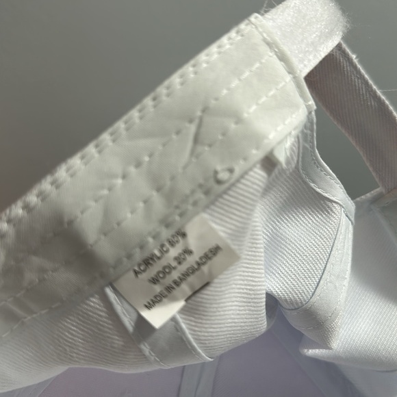 Dog Inspired Baseball Cap (NWOT) - Picture 9 of 9